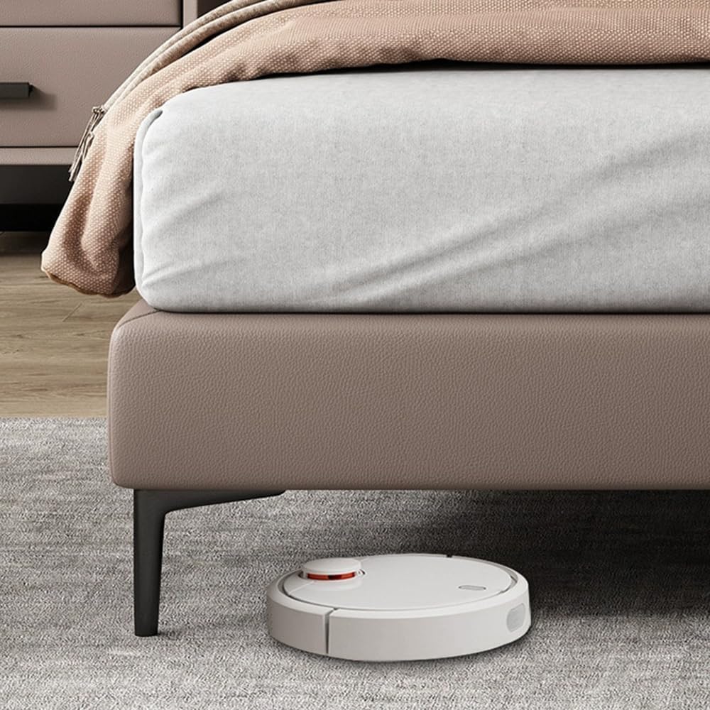 Robotic vacuum cleaner
