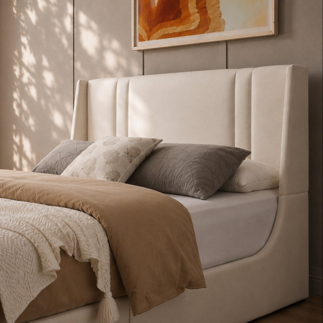 Aeris Lift Upholstered Bed In Leatherette