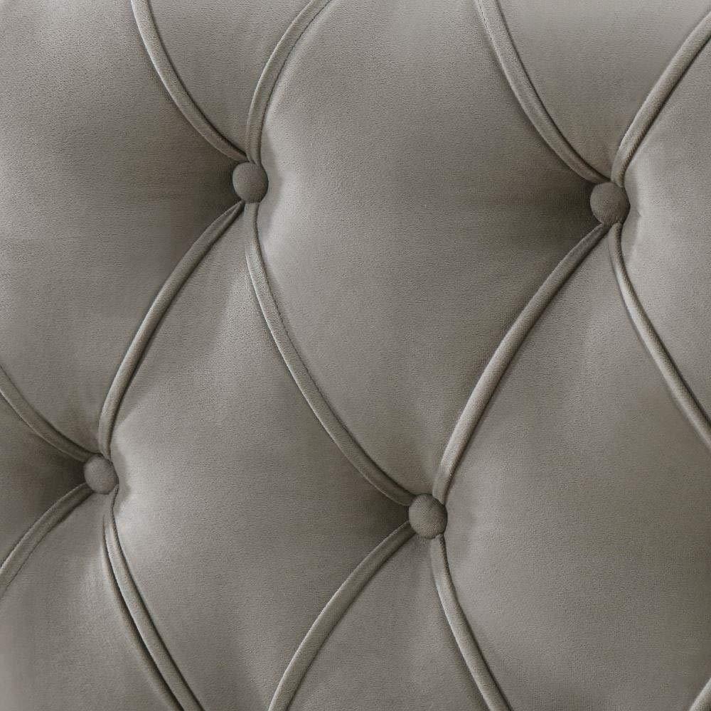 zoom in of upholstered beds cushion
